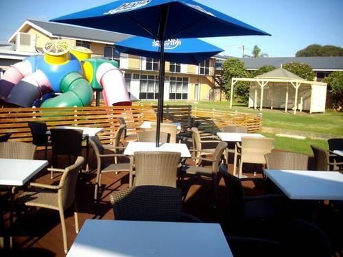 Christies Beach Hotel Clarendon Exterior photo