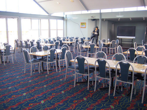 Christies Beach Hotel Clarendon Exterior photo